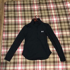 Black long sleeve under armour run quarter zip
